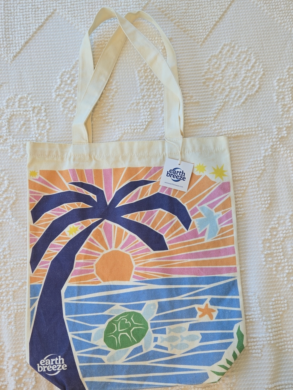 NWT Earth Breeze the Earth Breeze Summer Shores Regeneration Tote Bag